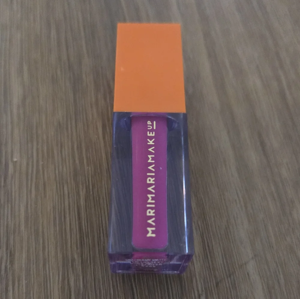 Mari Maria‎ Makeup Creamy Matte Liquid Lipstick Color Sexy NWT